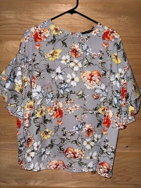 Floral Stripe Short-Sleeve Blouse - Multi flutter sleeve